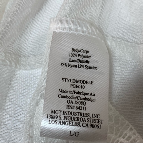 In Bloom by Jonquil Chantilly Lace and Satin Chemise in Off White - Picture 12 of 13